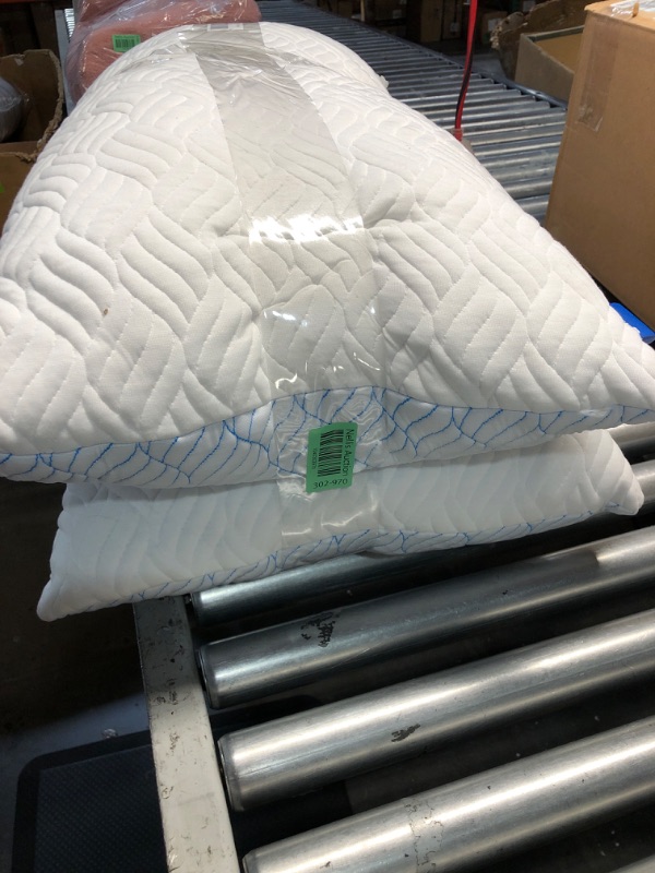 Photo 1 of ***(MINOR DAMAGE/ NO PACKAGING SO DIRTY)***
WISHSMILE Cooling King Size Pillows, Pillow King Size Set of 2 Shredded Memory Foam, Cool Cold for Sleeping with Zipper, Adjustable Firmness to Hot, Side, Back and Stomach Sleepers, 2 Pack, 20x36