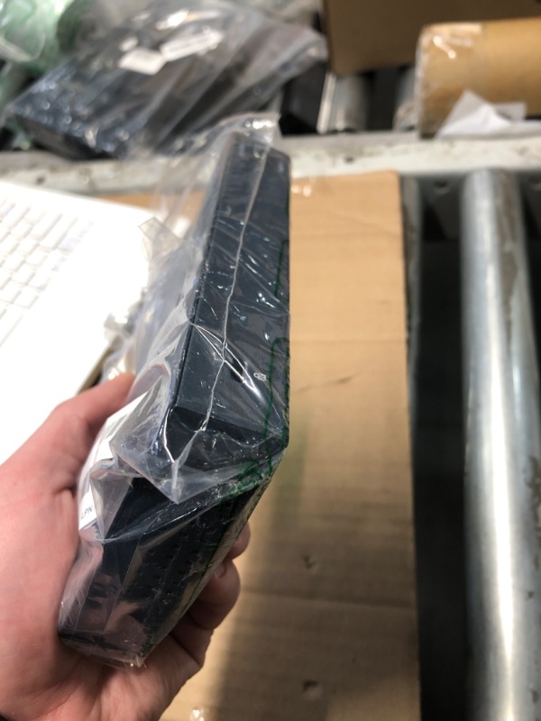 Photo 1 of ***(MISSING POWER SUPPLY)***
8 Port 2.5G Unmanaged Desktop Ethernet Switch with 10G SFP, 8 x 2.5G Base-T Ports, 60Gbps Switching Capacity, Compatible with 100/1000/2500Mbps, Metal Fanless, YuanLey 2.5Gbe Network Switch Wall Mount