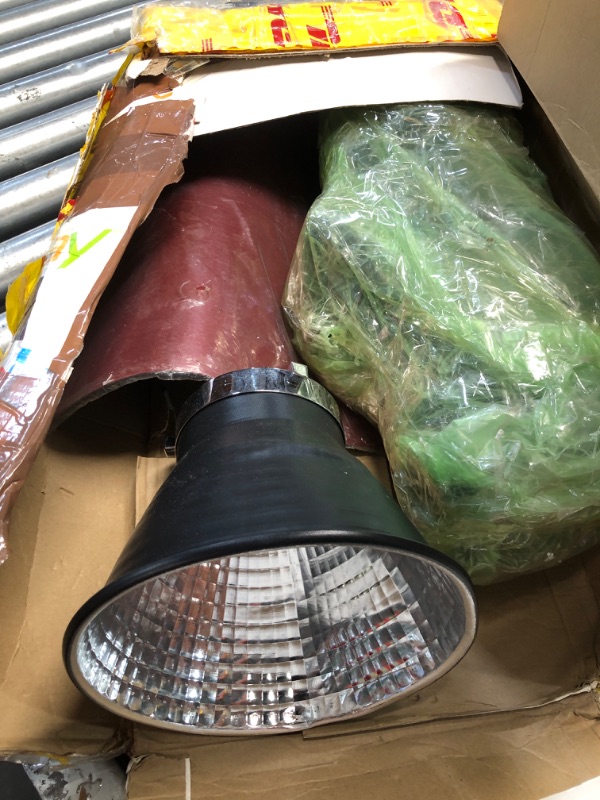 Photo 1 of Godox SL-200W SL200W 200Ws 5600K Studio LED Continuous Photo Video Light Lamp w/Remote