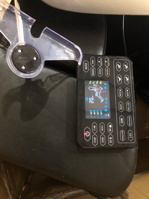 Photo 1 of *** PALLET TRUCK/TRAILER PICKUP ONLY***Notired Massage Chair Full Body, 4D SL-Track Zero Gravity Shiatsu Recliner with Mat, 9 Pre-Set Auto-Programmed, Body Scan, Airbag Massage