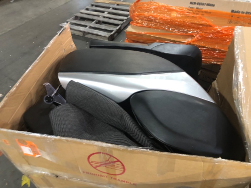 Photo 1 of *** PALLET TRUCK/TRAILER PICKUP ONLY***Notired Massage Chair Full Body, 4D SL-Track Zero Gravity Shiatsu Recliner with Mat, 9 Pre-Set Auto-Programmed, Body Scan, Airbag Massage