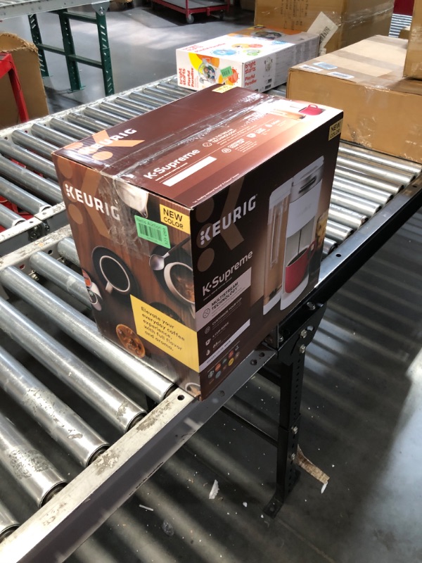 Photo 1 of ***USED - DIRTY - DOESN'T POWER ON***
Keurig K-Supreme Single Serve K-Cup Pod Coffee Maker, MultiStream Technology, 4 Brew Sizes, 66oz Dual-Position Removable Reservoir, White