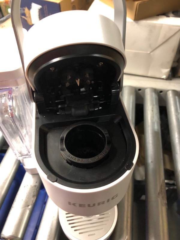 Photo 1 of ***USED - DIRTY - DOESN'T POWER ON***
Keurig K-Supreme Single Serve K-Cup Pod Coffee Maker, MultiStream Technology, 4 Brew Sizes, 66oz Dual-Position Removable Reservoir, White