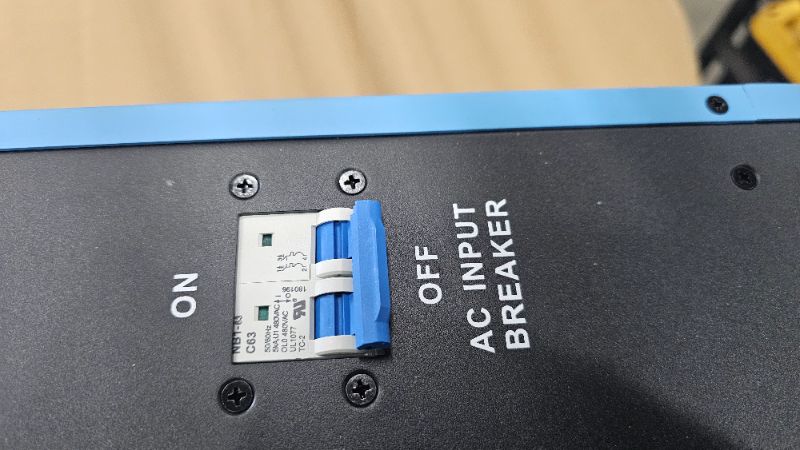 Photo 1 of SUNGOLDPOWER 10000W 48V Solar Hybrid Inverter, Built-in 2 MPPT Solar Controllers, Max 200A Battery Charging, AC Input/Output 120V/240V(setable),Pure Sine Wave Inverter(WiFi and BMS COMM) UL1741