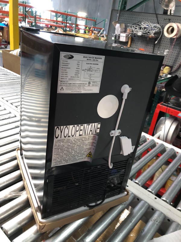 Photo 1 of ***DAMAGED - SEE COMMENTS***
Whynter UIM-155 Stainless Steel Built-In Ice Maker
