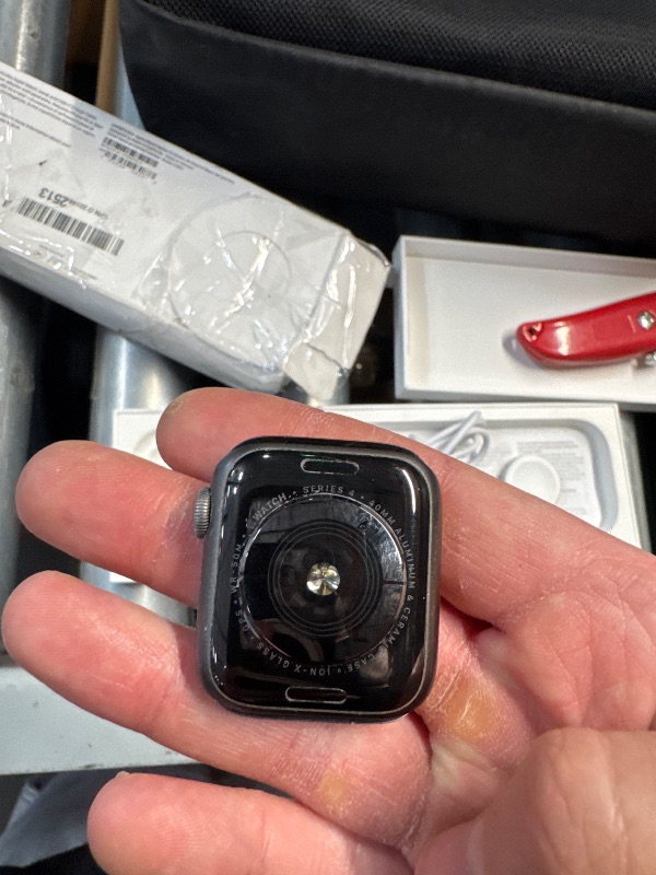 Photo 1 of **LOCKED** FOR PARTS ONLY** FINAL SALE**

Restored Apple Watch Series 4 (GPS+Cellular, 40mm) - Space Gray Aluminum Case - Black Sport Band (Refurbished)
