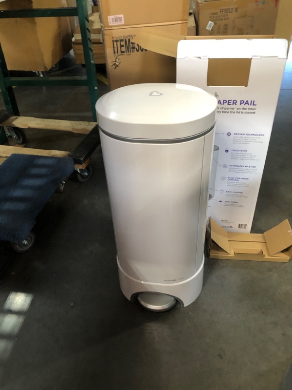 Photo 1 of ***USED - DIRTY - LIKELY MISSING PARTS - UV LIGHT ISN'T WORKING - SEE PICTURES***
Munchkin® UV Diaper Pail #1 in Odor Control, Includes 1 UV Snap, Seal & Toss™ Bag and 1 UV Refill Ring