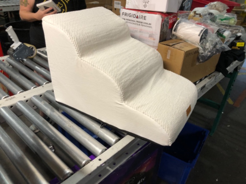 Photo 1 of Topmart 3 Tiers Foam Dog Ramps/Steps,Non-Slip, Extra Wide Deep Dog Stairs,High Density Foam Pet Stairs/Ladder,Best for Older Cats,Small Pets,Ivory-White