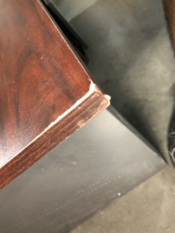 Photo 1 of ***TRUCK/TRAILER PICKUP ONLY - FOR PARTS ONLY - MAJOR DAMAGE - SEE COMMENTS***
Lorell Fortress Series 45-1/2" Right Single-Pedestal Desk, 29.5" Height x 45.5" Width x 24" Depth