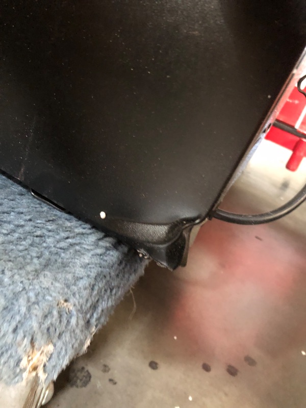 Photo 1 of ***USED - NO PACKAGING - DAMAGED - DENTED - FLASHES AN ERROR CODE - SEE PICTURES***
24 Inch Under Counter Beverage Fridge -Max 164Cans Capacity Drink cooler,Wide 24''Perfectly for Built in Space, Adjustable shelves for any size beverage/beer/soda Transpar