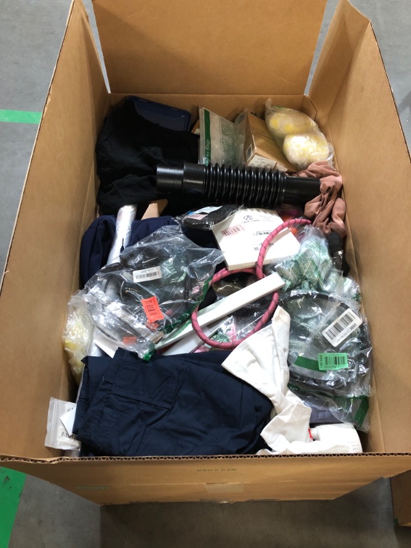 Photo 1 of (LARGE ITEM) NELLIS AUCTION MIX BUNDLE