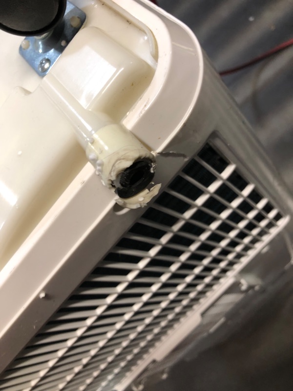 Photo 1 of (used) Humhold 12000 BTU Portable Air Conditioners with Remote Control, 3-in-1 Free Standing Cooling AC Unit with Fan & Dehumidifier, Cools Room up to 500 sq.ft, Smart/Sleep Mode,Auto Swing