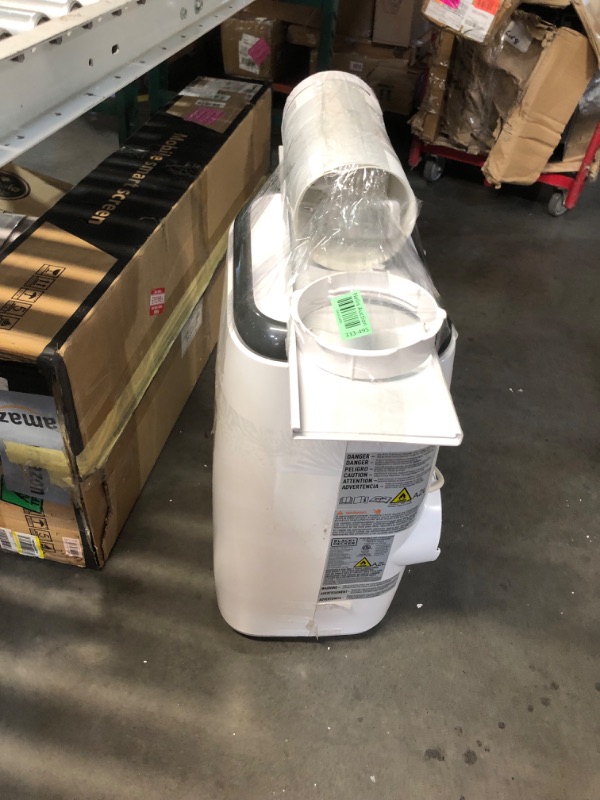 Photo 1 of ***USED - NO PACKAGING - POWERS ON - UNABLE TO TEST FURTHER - SEE PICTURES***
BLACK+DECKER Portable Air Conditioner, 8,000 BTU for Rooms Up To 350 Sq. Ft., Portable AC with Full Function Remote Control & Window Kit, BPT05WTBA, White