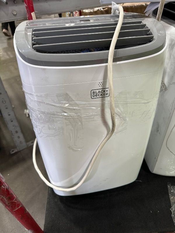 Photo 1 of *** PARTS ONLY**** 
BLACK+DECKER Smart Portable Air Conditioner, White