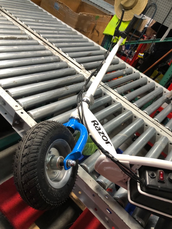 Photo 1 of (PARTS) (NOT FUNCTIONAL) Razor E300 Electric Scooter for Kids Ages 13+ - 9" Pneumatic Tires, Up to 15 mph and 40 min of Ride Time, For Riders up to 220 lbs