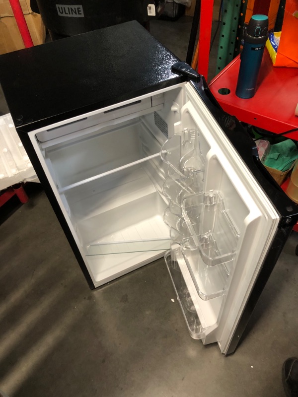Photo 1 of ***USED - SCUFFED AND SCRAPED - POWERS ON - UNABLE TO TEST FURTHER***
ARCTIC CHEF ACFR322 RCA Mini Refrigerator, Compact Freezer Compartment, Adjustable Thermostat Control, Reversible Door, Ideal Fridge for Dorm, Office, Apartment, Platinum Stainless, 3.2