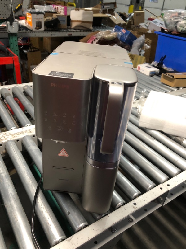 Photo 1 of ***MAJOR DAMAGE - NO PACKAGING - SEE COMMENTS***
Reverse Osmosis Water Filter Countertop, Philips 40°F Cold Water RO System 6-in-1 Filtration with UV Light, Instant Boiling Water 6 Temperature Settings NSF/ANSI 372 Certified,TDS Monitor, ADD6928DG
