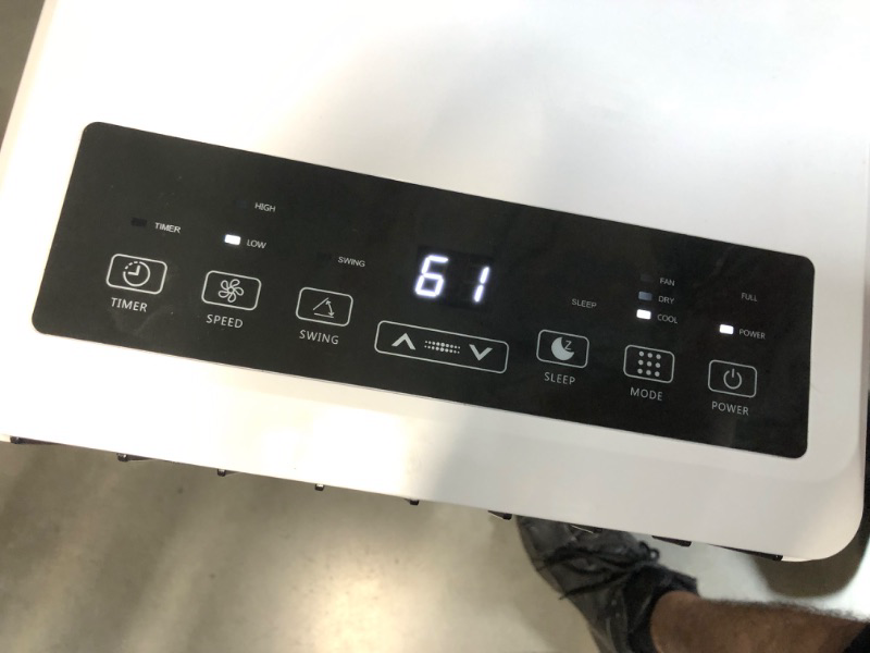 Photo 1 of ***DOES NOT BLOW COLD AIR, MISSING REMOTE AND OTHER PARTS********************
8,000 BTUs Portable Air Conditioner, 3-in-1 AC Unit with Fan, Dehumidifier, Air Conditioner for Bedroom Cools Rooms Up to 350 Sq.Ft, Indoor Quiet AC Unit, Easy Installation Kit 