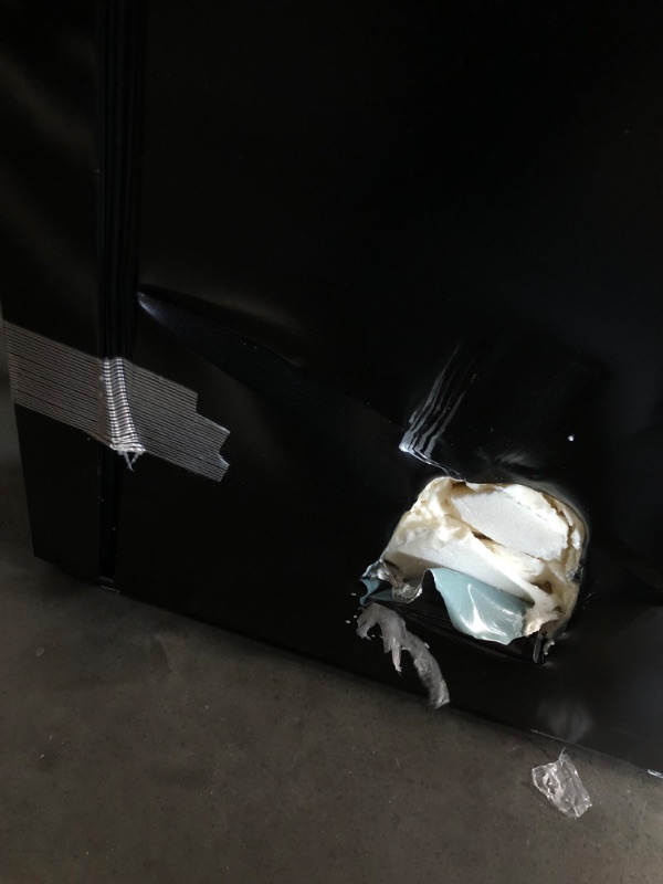 Photo 1 of ***MAJOR DAMAGE - SEE PICTURES***
NutriChef Compressor Refrigerator White & Red Chiller Countertop Cooler-Freestanding Compact Mini Wine 15 Bottle Capacity, Digital, Glass Door, Black, Quiet Operation Fridge Touch Temperature Control