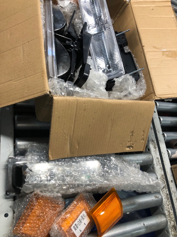 Photo 1 of Headlights Assembly Compatible With 1994 1995 1996 1997 1998 OBS Chevy Silverado C/K 1500 2500 3500 Suburban, 95-99 Tahoe Headlamp w/Bumper Light,Factory Style