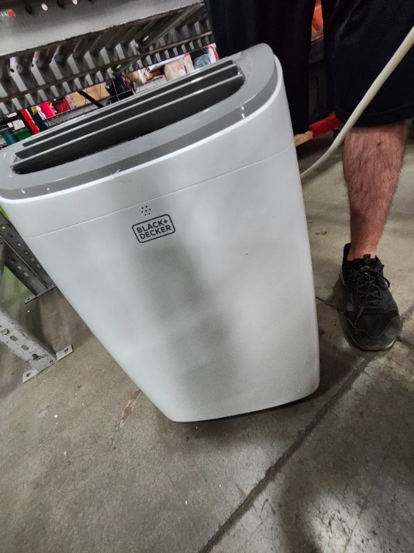 Photo 1 of ****************MISSING REMOTE*************
BLACK+DECKER Portable Air Conditioner, 9,000 BTU (5,300 BTU SACC) for Rooms up to 400 Sq. Ft., Portable AC with Follow Me Remote Control and Window Kit, BPACT08WT, White