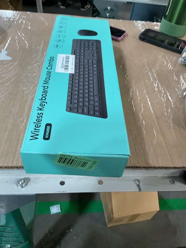 Photo 1 of Wireless Keyboard and Mouse Combo for Windows, 2.4G Full-Sized External Cordless Computer Keyboard Mouse Combo for Laptop PC Desktop Chrome Mac, Number Pad 1600 DPI Silent Mouse USB Receiver (White)
