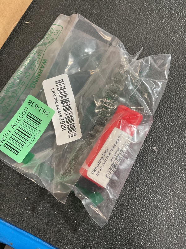 Photo 1 of ***(PARTS ONLY/ NON REFUNDABLE/ NO RETURNS OR REFUNDS)***Minor damage***
KEO 53514 Cobalt Steel Single-End Countersink, Uncoated (Bright) Finish, 82 Degree Point Angle, Round Shank, 3/8" Shank Diameter, 3/4" Body Diameter