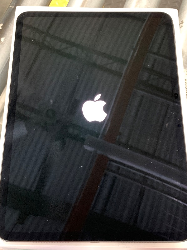 Photo 1 of ***NEW FACTORY BUT IT WAS OPENED TO VERIFY***Apple iPad Pro 11-Inch (M4): Built for Apple Intelligence, Ultra Retina XDR Display, 256GB, 12MP Front/Back Camera, LiDAR Scanner, Wi-Fi 6E, Face ID, All-Day Battery Life — Space Black