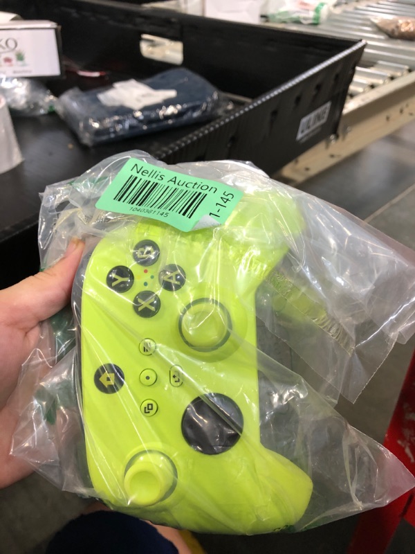 Photo 1 of W&O Wireless Controller Compatible With Xbox One, Xbox Series X/S, Xbox One X/S, PC, With RGB LED Light, Mappable Buttons, 3.5mm Headphone Jack, With 2.4GHZ Wireless Adapter Gamepad ?Electric Volt?