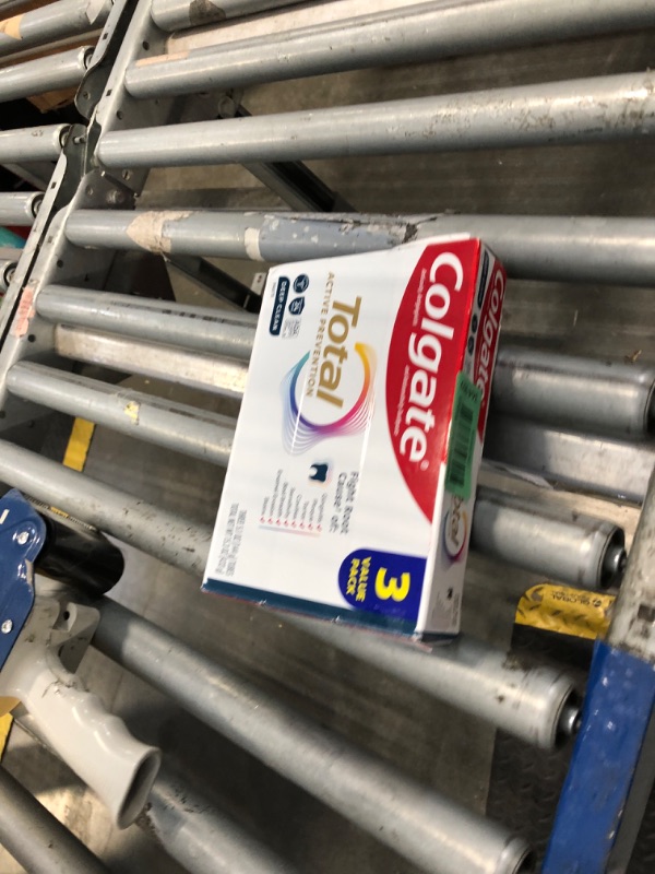 Photo 1 of Colgate Total Active Prevention Deep Clean Toothpaste, Anticavity Fluoride Toothpaste, Clinically Proven Fluoride Formula Helps Fight Plaque Bacteria, Mint, 3 Pack, 5.1 oz