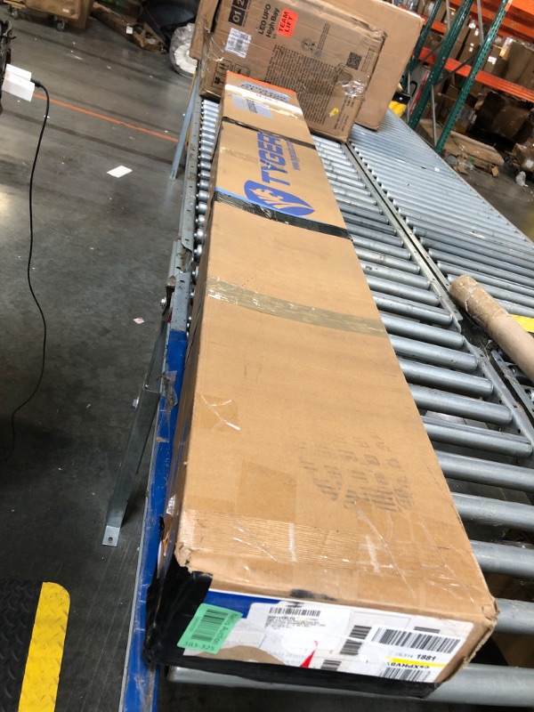 Photo 1 of Tyger Auto T1 Soft Roll-up Truck Bed Tonneau Cover Compatible with 2020-2025 Jeep Gladiator JT | 5' (60") Bed | TG-BC1J9060