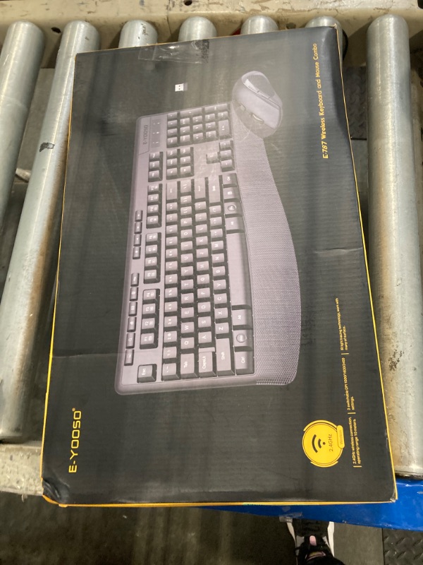 Photo 1 of Wireless Keyboard and Mouse Combo, E-YOOSO 2.4GHz Full Sized Ergonomic Wireless Keyboard with Wrist Rest, 3 DPI Adjustable and 6 Buttons Cordless USB Mouse for Computer, Laptop, PC, Windows (Black)