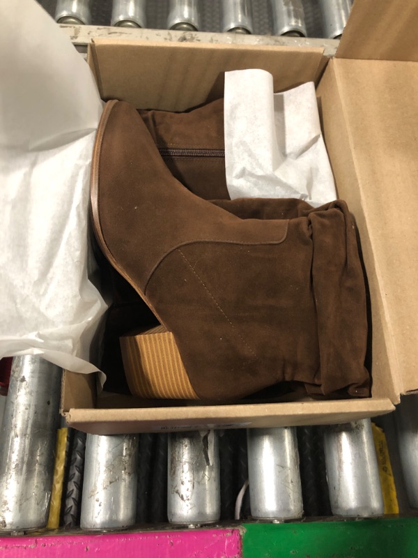 Photo 1 of  *** USED *** Amazon Essentials Women's Tall Block Heel Boots, Dark Toffee Brown, 9
