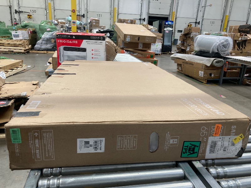 Photo 1 of ***parts only***SAMSUNG 65-Inch Class Crystal UHD 4K DU7200 Series HDR Smart TV w/Object Tracking Sound Lite, PurColor, Motion Xcelerator, Mega Contrast, Q-Symphony (UN65DU7200, 2024 Model)