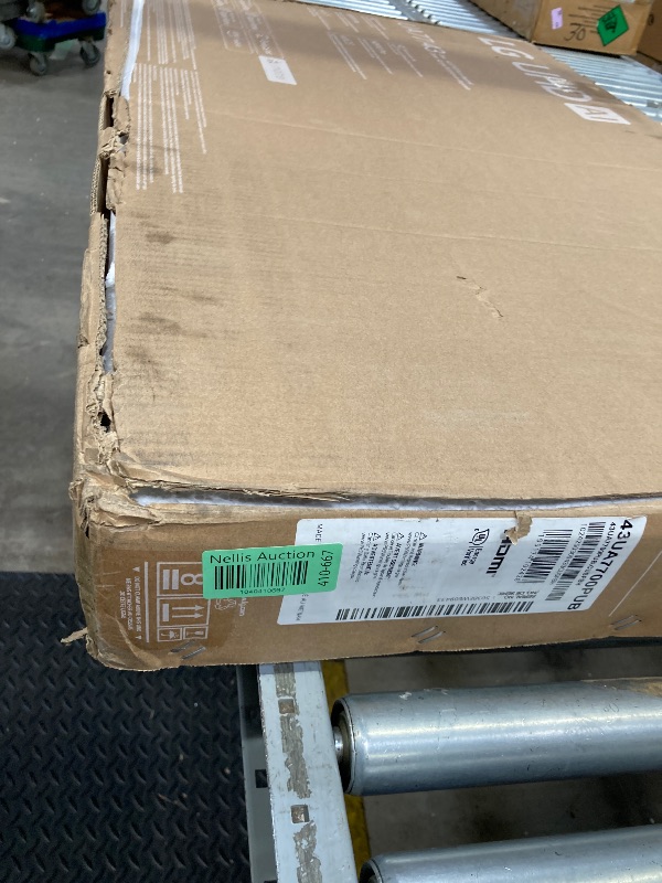 Photo 1 of LG 43-Inch Class UHD AI 4K UA77 Series Smart TV w/AI Sound Pro, HDR10, 4K Super Upscaling, Filmmaker Mode, Wow Orchestra, Compatible with Alexa (43UA7700PUB, 2025)