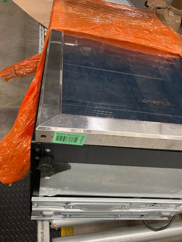 Photo 1 of ***PARTS ONLY***
Honeywell Beverage Refrigerator and Cooler, 115 Can Mini Fridge with Glass Door for Soda Beer or Wine for Office or Bar with Adjustable Removable Shelving