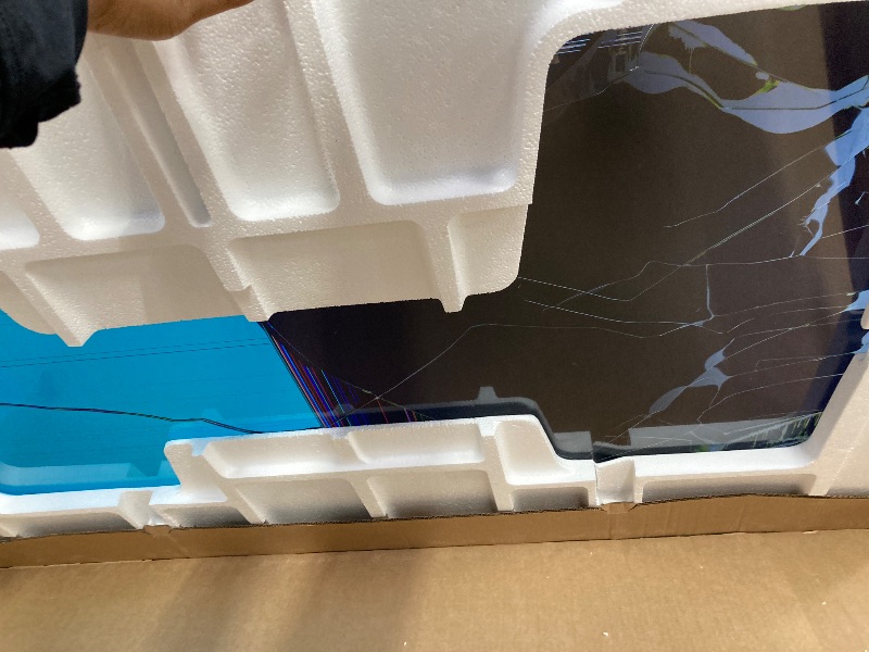 Photo 1 of ++it;s broken+++Samsung 65-Inch Class QLED Q7F Series Samsung Vision AI Smart TV (2025 Model, 65Q7F) Quantum HDR, Object Tracking Sound Lite, Q4 AI Gen1 Processor, 4K upscaling, Gaming Hub, Alexa Built-in
