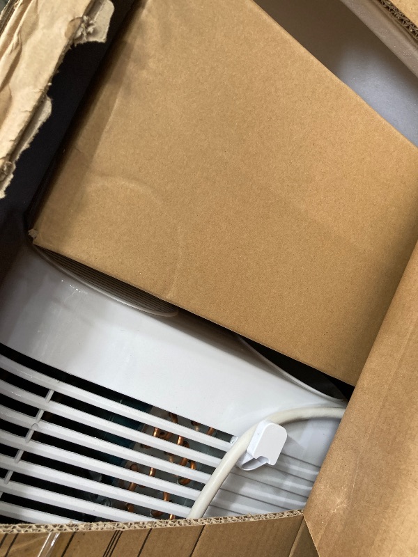 Photo 1 of ***PARTS ONLY***
SereneLife Small Air Conditioner Portable 14,000 BTU with Built-in Dehumidifier - Portable AC unit for rooms up to 650 sq ft - Remote Control, Window Mount Exhaust Kit