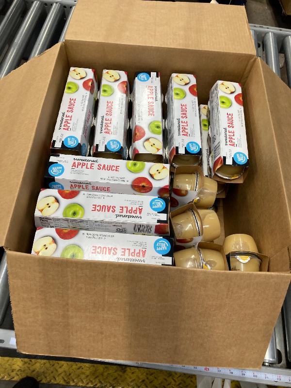 Photo 1 of 28  Amazon Grocery, Sweetened Apple Sauce, 4 Oz, Pack of 6 (Previously Happy Belly, Packaging May Vary)  exp nov/13/2026