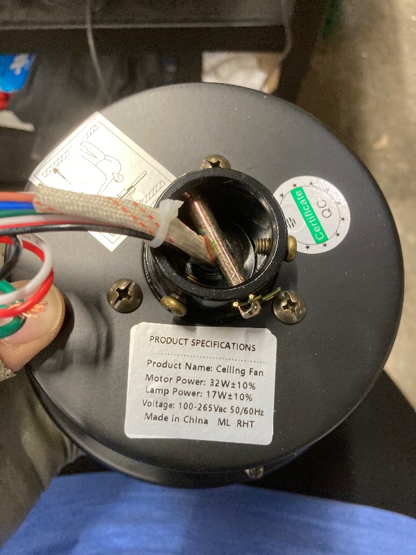 Photo 1 of ceiling fan motor 32 w motor power & 17w lamp power