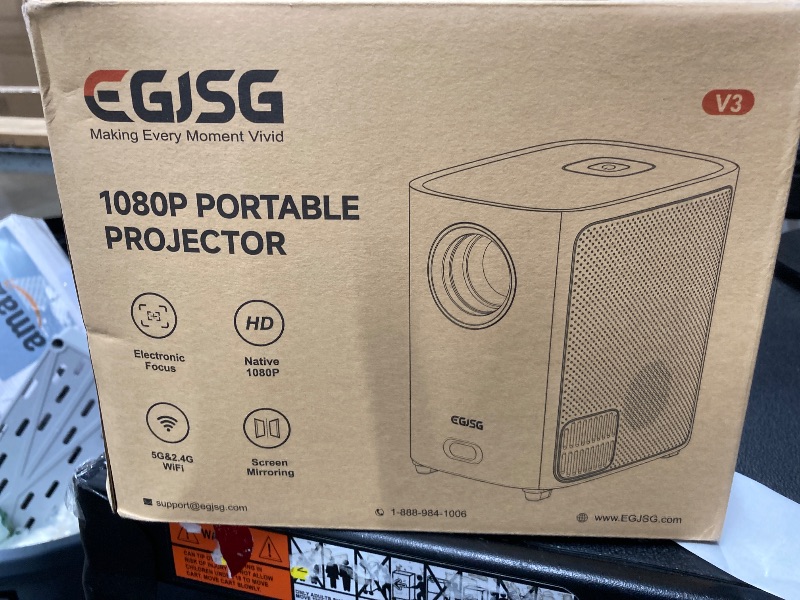 Photo 1 of 1080P Portable Projector 