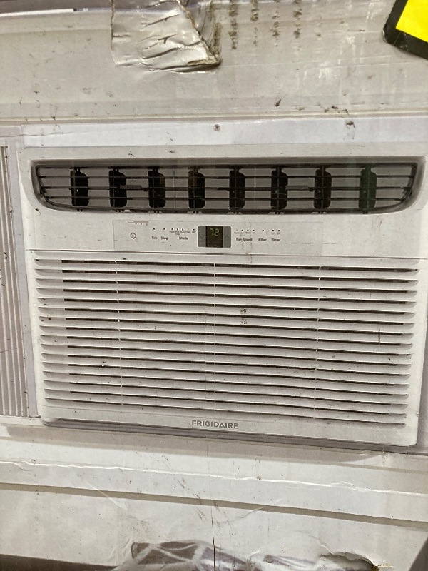 Photo 1 of FRIGIDAIRE Room & Air Conditioner. 1.400 SQ. Ft, 23.200 BTU  ***(EXACT STOCK PHOTO NOT AVAILABLE, BOX RIPPED/TORN)***