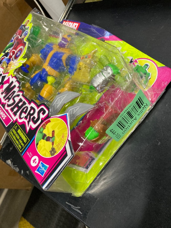 Photo 1 of Avengers Marvel MixMashers Thanos Custom Mix-and-Match Deluxe Action Figure & Accessories, 5-Inch-Scale Super Hero Toys for Kids Ages 4+  ***(BOX RIPPED/TORN***