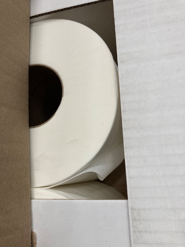 Photo 1 of AMAZON Commercial White,Center Pull Towels , 6 Rolls, -600 Sheets  ***(ORIGINAL STOCK PHOTO NOT AVAILABLE)***