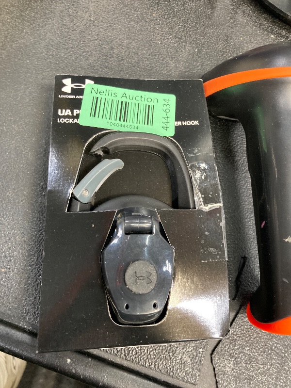 Photo 1 of Under Armour Replacement Pro Lid Black