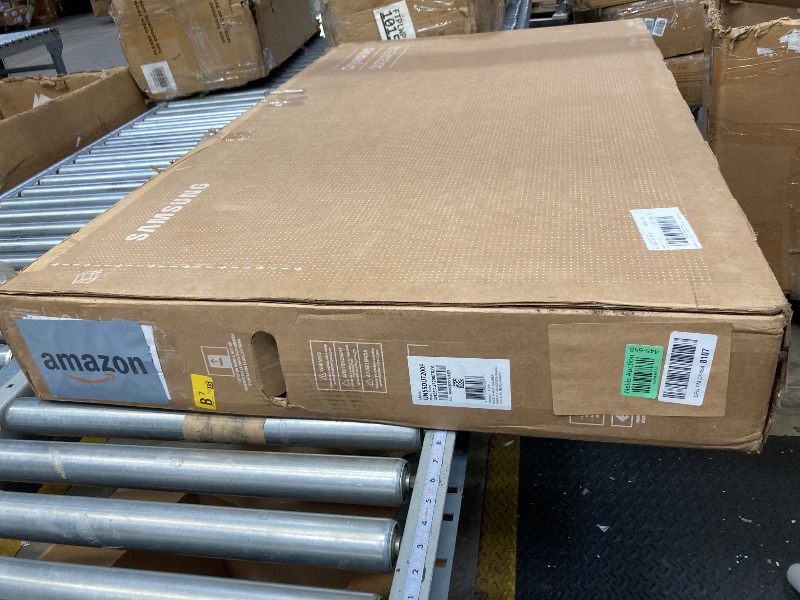 Photo 1 of ***PARTS ONLY***
SAMSUNG 55-Inch Class Crystal UHD 4K DU7200 Series HDR Smart TV w/Object Tracking Sound Lite, PurColor, Motion Xcelerator, Mega Contrast, Q-Symphony (UN55DU7200, 2024 Model)