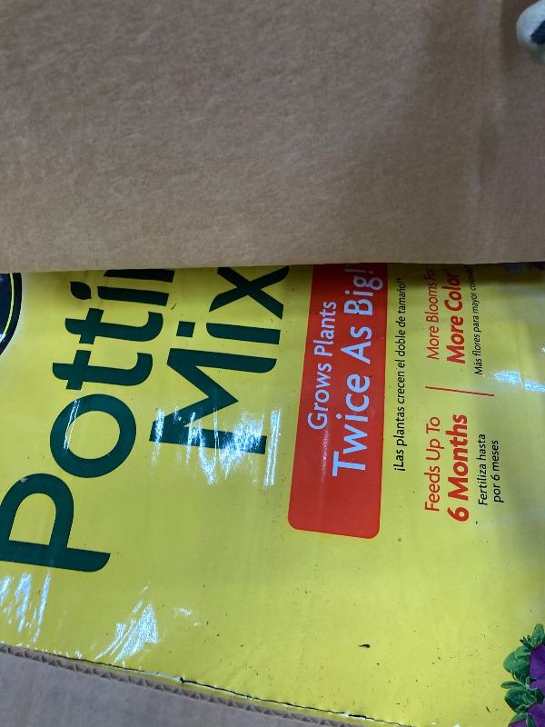 Photo 1 of ***1 BAG, BAG WAS CUT OPEN*** Miracle-Gro Potting Mix, For Container Plants, Flowers, Vegetables, Shrubs, Annuals, Perennials, Feeds up to 6 Months, 2 cu. ft., 2-Pack