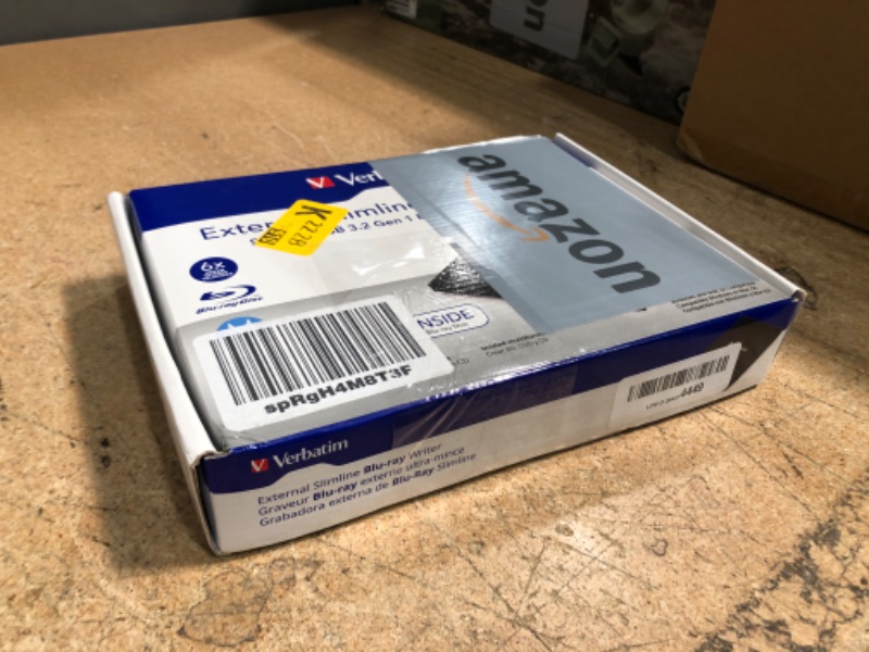 Photo 1 of Verbatim External Slimline CD DVD Blu-Ray Writer USB 3.2 Gen 1 Drive M-Disc Ready Compatible with Windows 8/10/11 Mac OS X 10.6 or higher Blu-ray Burner with free 25GB Blu-ray disc