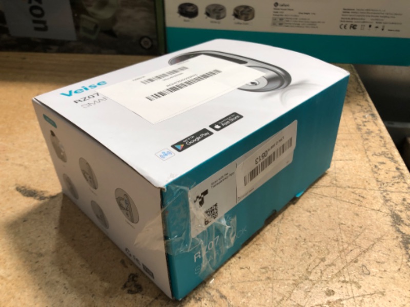 Photo 1 of loose hardware/ may be missing hardware*
Veise Smart Lock, Fingerprint Door Lock, 7-in-1 Keyless Entry Door Lock with App Control, Electronic Touchscreen Keypad, Smart Deadbolt, Biometric Smart Locks for Front Door, Satin Nickel