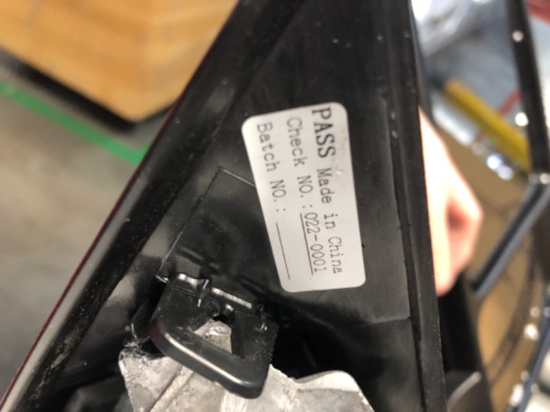 Photo 1 of ***USED - FOR UNKNOWN MAKE AND MODEL - SEE PICTURES***
Right Passenger Side Towing Mirror, Extendable, Black, with LED Lights